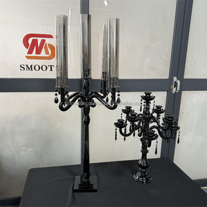 Bougeoir LISSE Chandelier noir Chandelier 5 bras Bougeoirs vintage pour la décoration de fête à la maison - Product Image 1