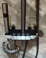 Ensemble de douche électrique à affichage numérique avec touches de piano en aluminium, mitigeur noir simple pour salle de bain, jet de pluie doux pour appartements et hôtels