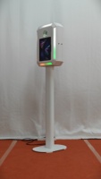 Photo Booth iPad Siluet Oktagonal, dengan Lampu Ambient RGB, Tingkatkan Bisnis Sewa Anda.