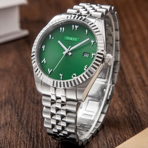 Orologio di Lusso da <span class=keywords><strong>Uomo</strong></span> Foksy dal Design Unico con Numeri Arabi, Cinturino in Acciaio Inossidabile Larghezza 20mm, Quadrante 40mm, al Quarzo con Giorno e Data - Product Image 4