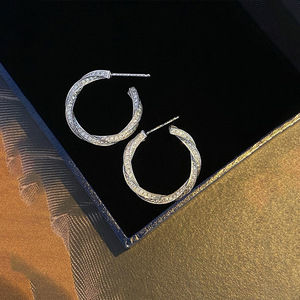 Pendientes de Aro en Forma de C para Mujer, Diseño en Espiral, Accesorios para la Oreja de Uso Diario - Product Image 4