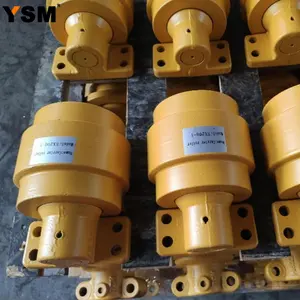 Komatsu ชิ้นส่วนช่วงล่างของรถขุด PC270-7 PC300-7 PC400-7 ลูกกลิ้งบนของรถขุดลูกกลิ้งขนย้ายลูกกลิ้ง