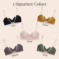 Soutien-gorge balconnet push-up en dentelle rose poudré, confortable et offrant un bon maintien pour femmes, idéal pour le quotidien.