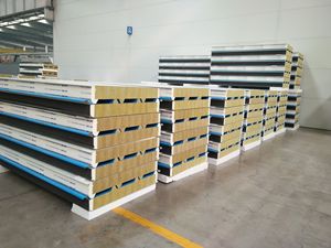 Pannello <span class=keywords><strong>Sandwich</strong></span> ad alta resistenza in lana di roccia per applicazioni <span class=keywords><strong>portanti</strong></span> - Product Image 4