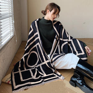 גבירותיי מעובה ארוך חם שמיכת אותיות סוס נשים צעיפי חיקה פשמינה יוקרה מעצב חורף קשמיר צעיף - Product Image 1