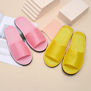 일회용 슬리퍼 여러 가지 빛깔의 메쉬 통기성 슬리퍼 가정 여행 호텔 스파 항공사 - Product Image 2