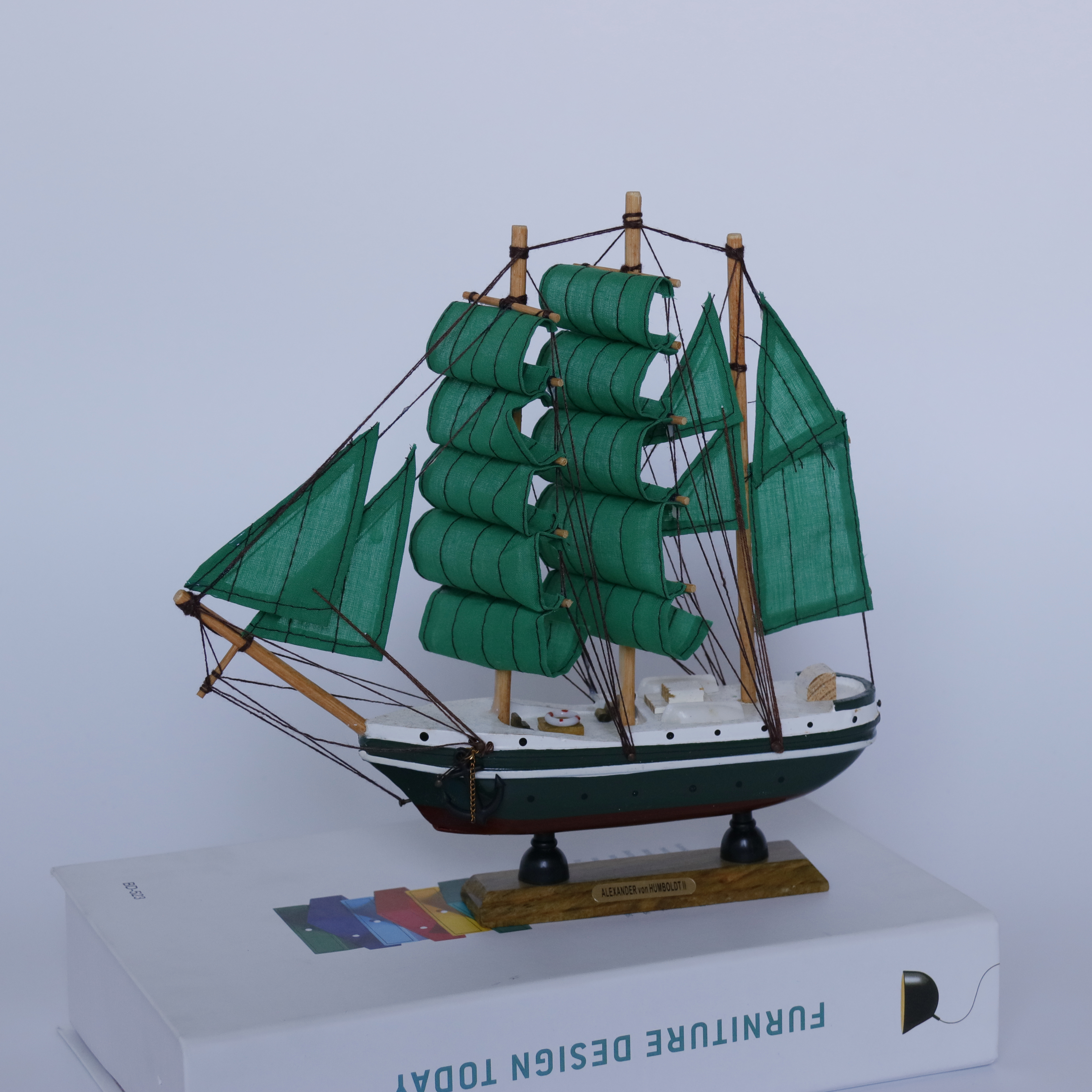 ALEXCNDER VON HUMBOLDT