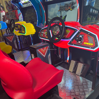 Nouveauté : Jeu de course JiSun Speed Street 2 pour quatre joueurs, design de voiture sport à quatre écrans, néons LED, pour lieux de divertissement