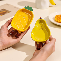 Assiette en céramique et porcelaine, motif fruits rouges et jaunes dessinés à la main, pour enfants, idéale pour les sauces et assaisonnements (fraise, pastèque)