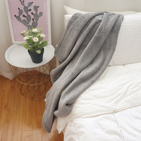 En stock, prêt à être expédié : Ensemble de couvertures pour bébé en flanelle polaire douce, couverture d'emmaillotage et de sécurité pour nouveau-né, vente en gros, liquidation.