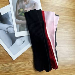 Directo a FBA envío agente de compra OEM fábrica estilo primavera y otoño mujeres Tabby <span class=keywords><strong>calcetines</strong></span> Color sólido Simple Casual algodón <span class=keywords><strong>calcetines</strong></span> interesante moda <span class=keywords><strong>blanco</strong></span> - Product Image 3