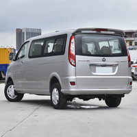 Autobus de tourisme de luxe FOTON VIEW E 10 places, minibus à essence personnalisé de haute qualité pour la vente