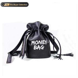 KALANTA Nuevo Bolso de Hombro de Moda para Viaje, Bolso Tipo Cubo de Cuero Simple para Mujer, Bolsos Cruzados de Hombro para Dinero - Product Image 1
