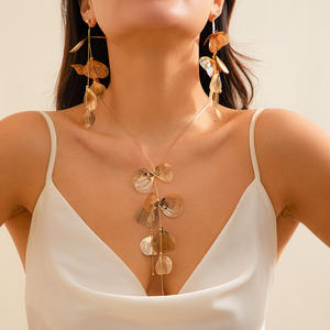 Kadınlar için bildirimi Trendy Lariat kolye altın gümüş çiçek Dangle Dangle ty uzun püskül moda kolye kolye takı - Product Image 5