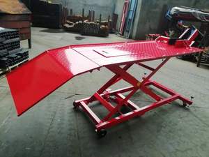 <span class=keywords><strong>Table</strong></span> élévatrice de <span class=keywords><strong>moto</strong></span> à poteau unique de haute qualité 800 livres <span class=keywords><strong>pneumatique</strong></span> hydraulique à prix abordable - Product Image 3