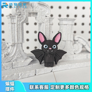 Figurina di pipistrello stampata in 3D, alta 1,72 pollici, nera con orecchie rosa, decorazione da scrivania - Product Image 5