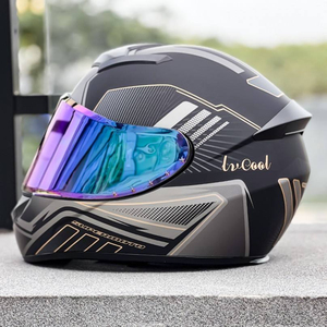 Casque de moto intégral de style classique approuvé DOT, équipement de sécurité unisexe de haute qualité - Product Image 1