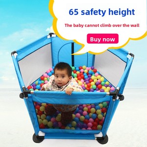 Valla de Juego Interior para Bebés y Niños con Protección Anticaídas, Modelo Ocho - Product Image 1