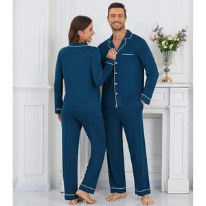 Conjunto de pijamas personalizados a juego de 2 piezas, manga larga, viscosa de bambú, con botones, para parejas, color azul tinta, talla mediana - Product Image 3