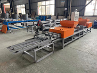 Machine automatique de fabrication de palettes en blocs de bois, machine de compression de blocs de sciure de bois
