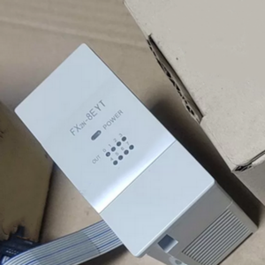 Module d'extension PLC FX2N-8EYT FX2N-8EYT-ESS/UL FX2N-8EYT-H, module <span class=keywords><strong>de</strong></span> sortie 8 points, sortie transistor Source/Enfant 0.5A 1A 24V DC - Product Image 1