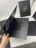 Carpeta con Ranura para Tarjetas de 18PT y 16PT, Formato A4/A5, con Logotipo Dorado Personalizado, para Ferias Comerciales, Educación, Hoteles, Hospitales, Presentaciones y Documentos