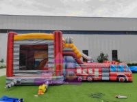 Grand Combo Gonflable Camion de Pompiers et Château Enflammé avec Tunnel pour Enfants, Idéal pour Fêtes Thème Pompier et Aires de Jeux