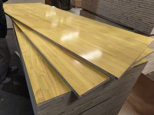 <span class=keywords><strong>Panel</strong></span> de Encofrado de Pino Moderno de 3 Capas, 21 mm, 27 mm, Paneles de <span class=keywords><strong>Madera</strong></span> Amarillos para Encofrado/Tablero Fenólico - Product Image 3