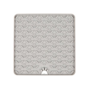 BPA Free Lick <span class=keywords><strong>Mat</strong></span> für Hunde, quadratische Form mit 4 Abschnitten und starker Saug basis, Custom Logo Pet Groom ing <span class=keywords><strong>Mat</strong></span> - Product Image 1