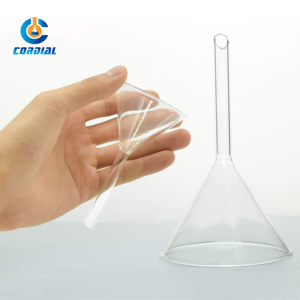 Entonnoir à tige courte en verre clair cordial pour utilisation en laboratoire - Product Image 1