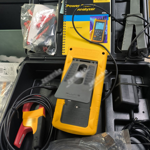 Analizador de calidad de armónicos de potencia 43B con accesorios usados FK 43B - Product Image 4