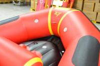 Vente en gros de bateaux pneumatiques gonflables de 2 à 5 mètres, fournisseur de bateaux de rafting, logo personnalisé, certification CE, fabrication OEM, bateaux pontons