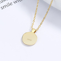 Collier ras du cou tendance pour femme en argent sterling 925 plaqué or et rhodium, avec pendentif pièce en forme de rose et chaîne câble – Meilleure vente
