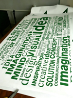 Vinilo Autoadhesivo Brillante G1011 en Rollo, PVC, Resistente al Agua, para Rotulación, Manualidades con Plotter, Vinilo para Decoración de Ventanas de Auto y Paredes