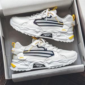 Dernières tendances en matière de chaussures rétro personnalisées avec logo de marque, chaussures de course et de marche en mesh, chaussures de sport pour hommes, baskets décontractées en cuir PU, semelle intérieure en EVA souple - Product Image 4