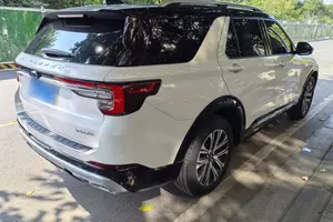 Guazi متوفر في المخزن فورد إكسبلورر بنزين من نوع SUV 4WD 7 مقاعد - Product Image 3