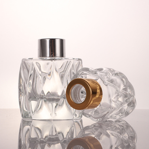 Vente en gros de flacons d'aromathérapie en verre de luxe irréguliers personnalisés, nouveaux, 50 ml, 100 ml, flacon réutilisable - Product Image 4