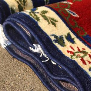 Alfombra de oración tejida con diseño de arco de mezquita, moderna, lavable, con base antideslizante, muy vendida, para el culto musulmán. - Product Image 1