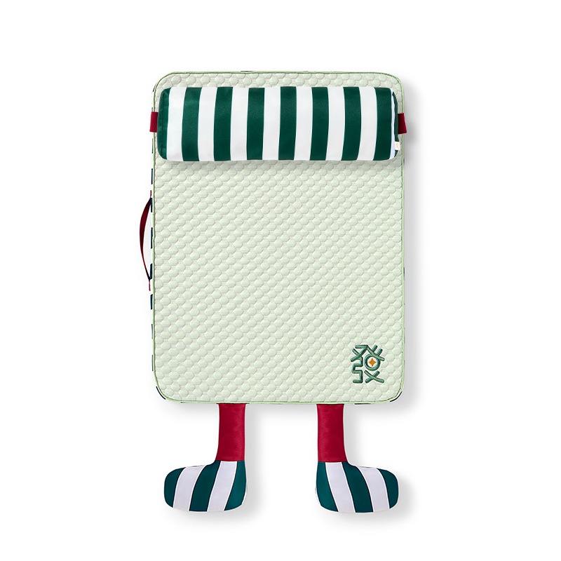 สีเขียวอ่อน