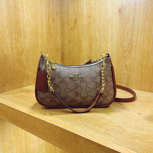 <span class=keywords><strong>Sac</strong></span> à <span class=keywords><strong>main</strong></span> pour femmes de style vintage. Fabriqué en matériau PU de haute qualité. Sacs à <span class=keywords><strong>main</strong></span> de marque de <span class=keywords><strong>luxe</strong></span>.739 - Product Image 6