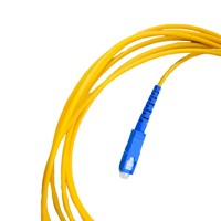 Cordon de brassage à fibre optique blindé extérieur Simplex 9/125 SM Swiftel SW-PC00231 SC/APC vers SC/APC pour FTTx