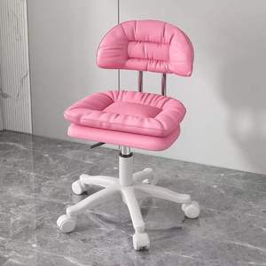 Fauteuil de coiffure rose rembourré, chaise de beauté pivotante avec appui-tête et roulettes - Product Image 1