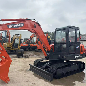 DOOSAN DH60 DH55 6tons 5tons high-quality <b>excavators</b> <b>used</b> <b>excavators</b> crawler <b>excavators</b> for sale - Product Image 1