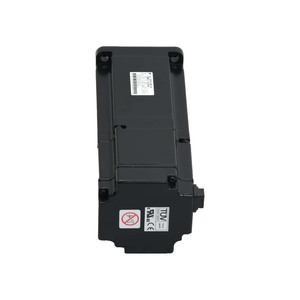 Moteur triphasé AC étanche d'occasion, nouveau modèle, très demandé, SGMAS-12A2A4B 200W, montage à bride, efficacité IE4 Yasukawa, cadre 56mm - Product Image 4