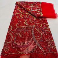 Tissu en maille respirant brodé de sequins rouge pour l'industrie lourde, dentelle textile de maison haut de gamme 100 % polyester tricoté avec perles pour filles
