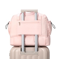 Sac de sport matelassé personnalisé pour femme avec compartiment à chaussures, idéal pour le yoga, la gym, les voyages et le rangement