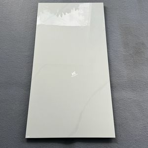 กระเบื้องปูพื้นคุณภาพสูง กวางโจว 60x120 600x1200 24x48 สีขาว เงา ขนาดใหญ่ สำหรับห้องนั่งเล่น - Product Image 3