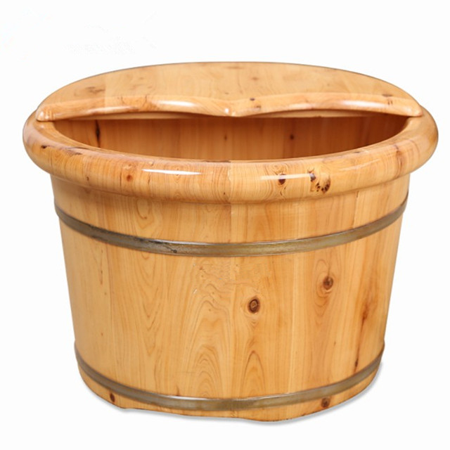 Кедровые деревья круглой пузырьковой лапки