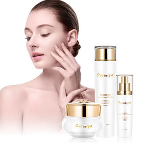 Snow Skin Luxury Raising Lady Boxes, Set de Cuidado Facial 3 en 1 con Extracto de Perla, Iluminador e Hidratante - Product Image 6