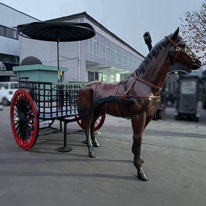 Charrette à chevaux classique en acier, style ancien, fabriquée par le fabricant / Carrosse à deux roues personnalisé en couleur classique pour usage extérieur - Product Image 6